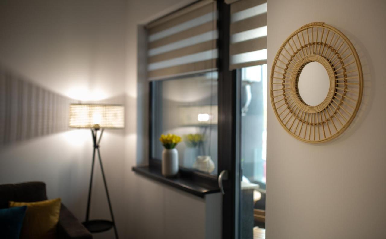 'Just Like Home' Apartment - With Private Parking Place غالات المظهر الخارجي الصورة