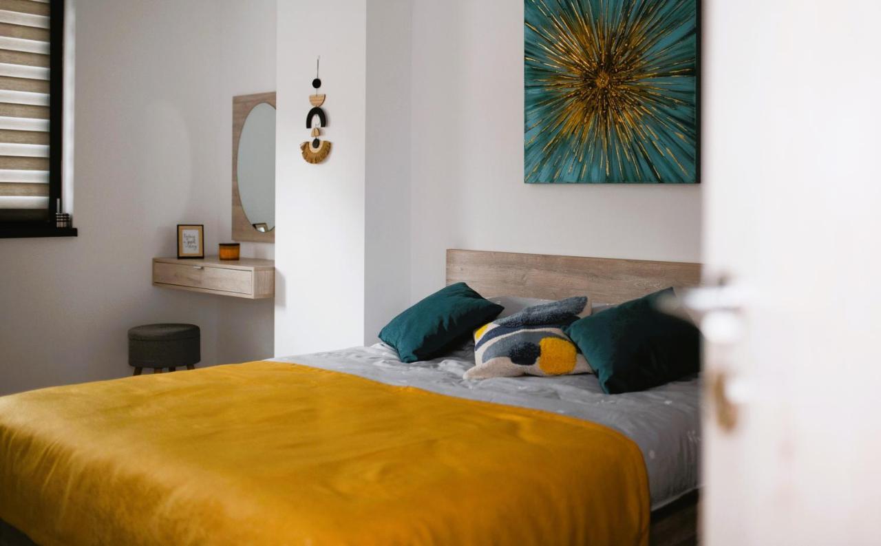'Just Like Home' Apartment - With Private Parking Place غالات المظهر الخارجي الصورة