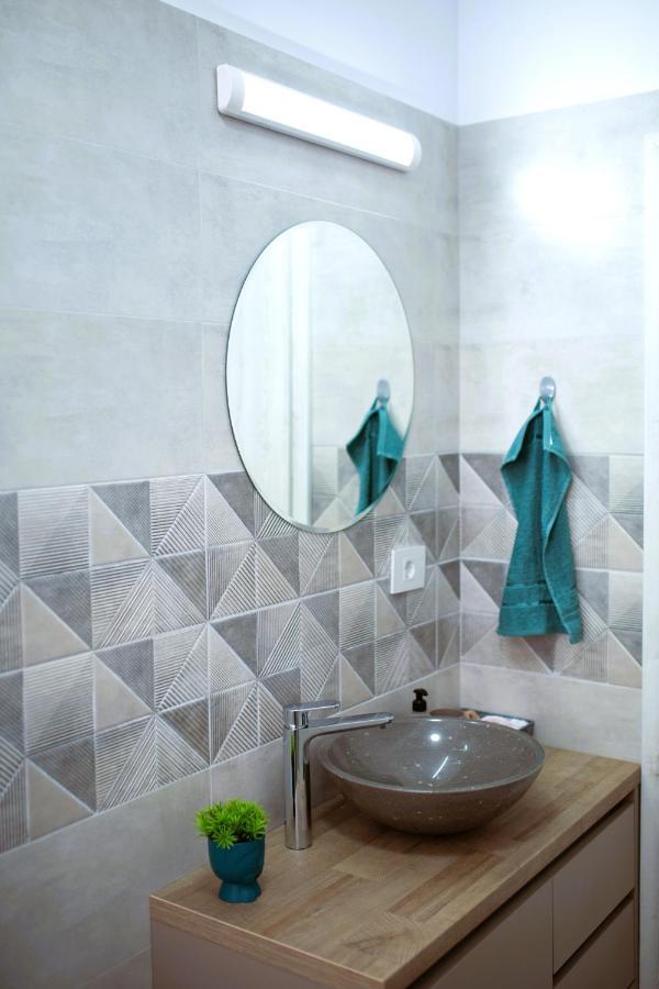 'Just Like Home' Apartment - With Private Parking Place غالات المظهر الخارجي الصورة
