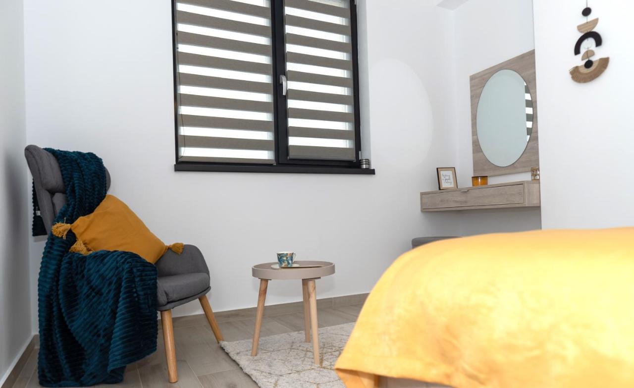 'Just Like Home' Apartment - With Private Parking Place غالات المظهر الخارجي الصورة